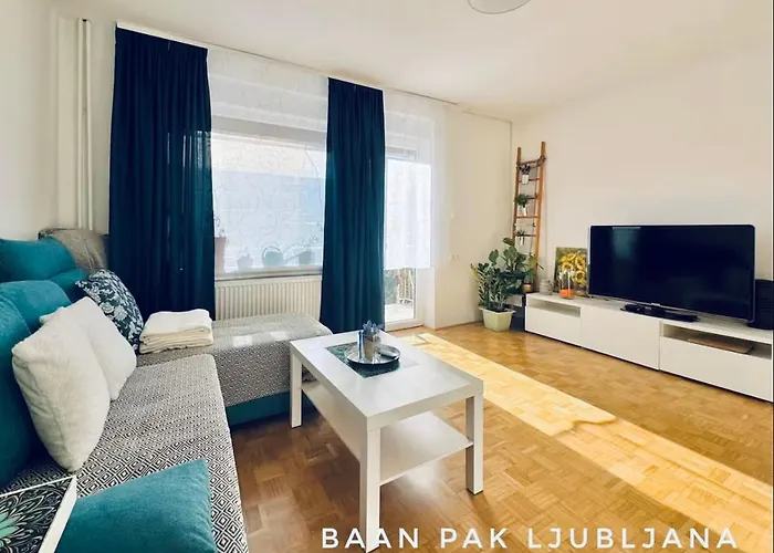 Baan Pak Любляна